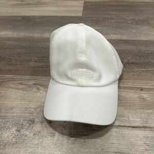 NEW with tags! Lululemon Baller Hat II *Soft White